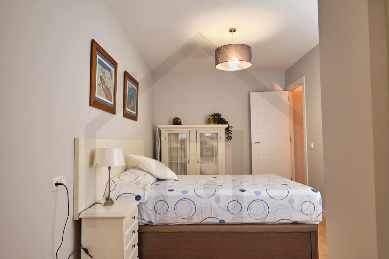 Espectacular Atico A Un Paso Del Centro De Gijon Bed & Breakfast Bagian luar foto
